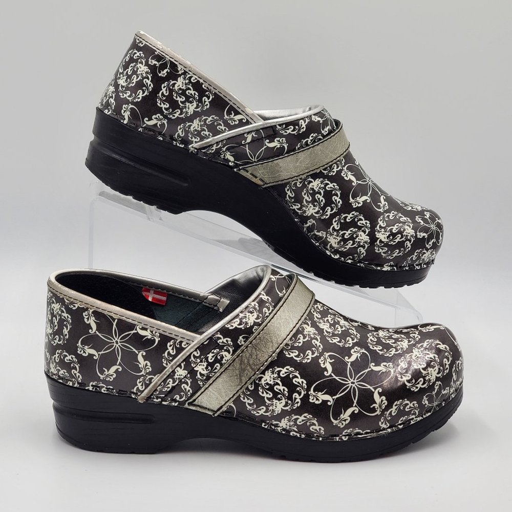 Sanita Danish Black & White Clogs - Picture 2 of 16